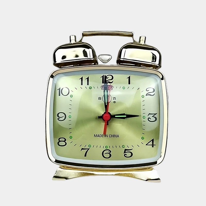 Réveil mécanique et horloges silencieux, vintage en métal
