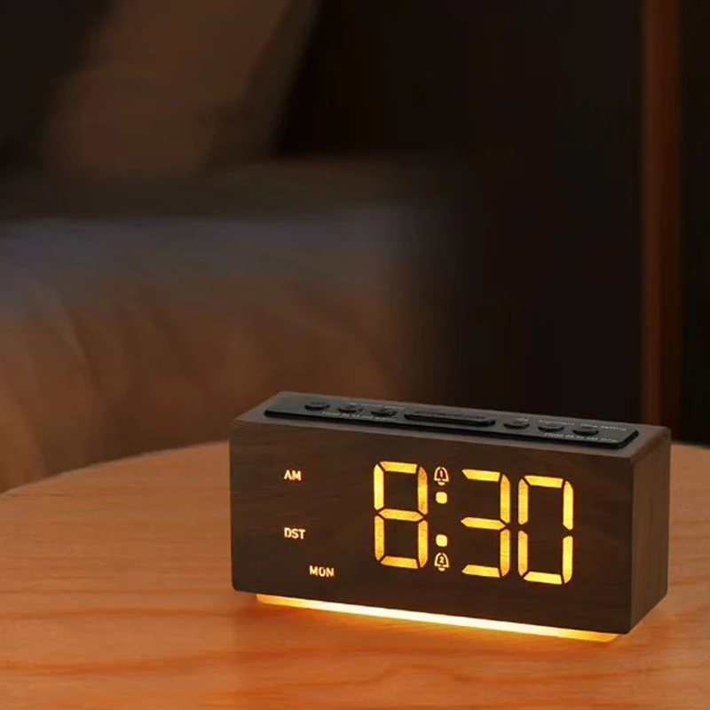 Réveil Numérique Bois Design Minimaliste – Image 4